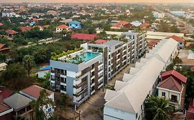 Sky Park Condotel & Residence